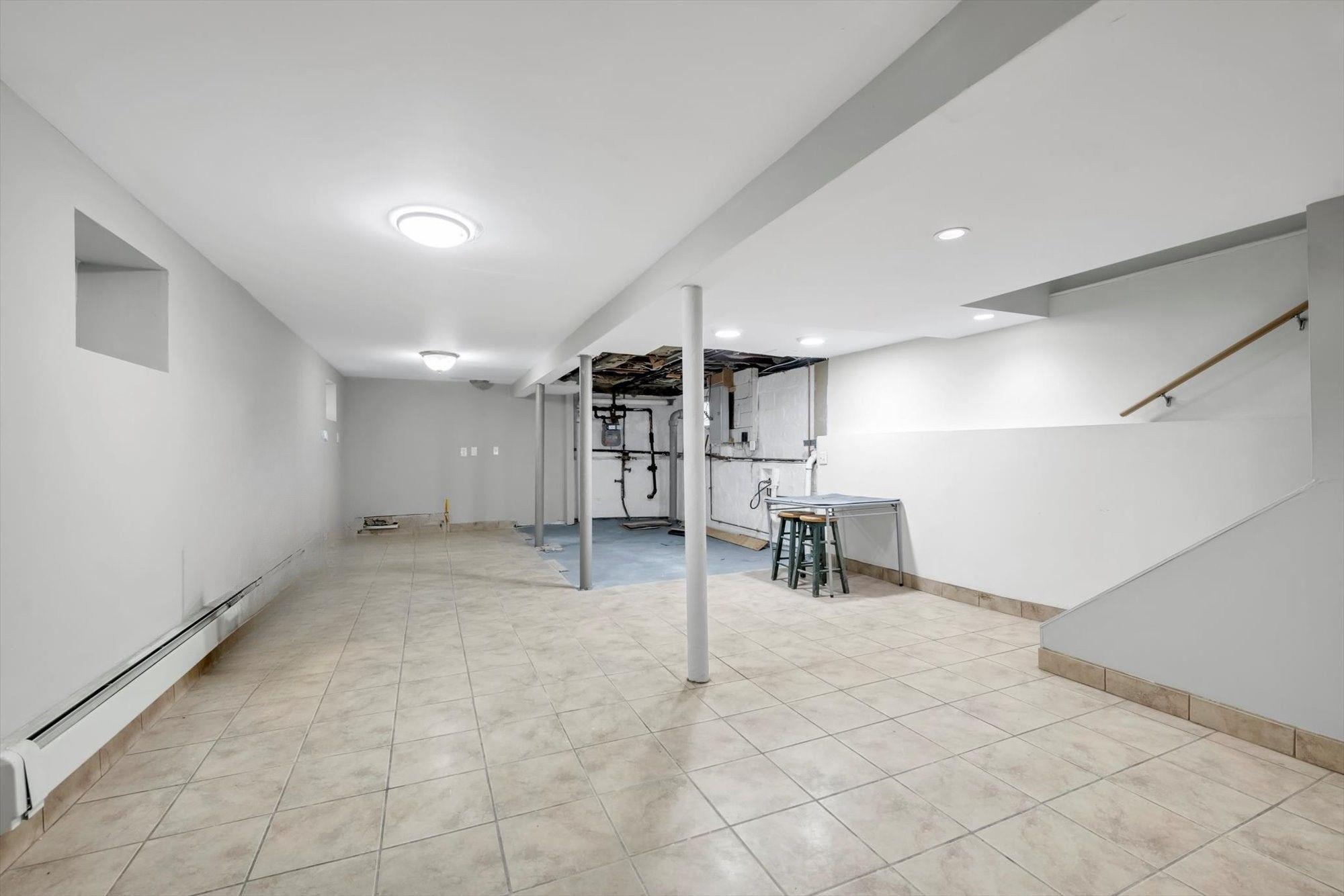 1559 Lurting Avenue, Bronx, New York image 16