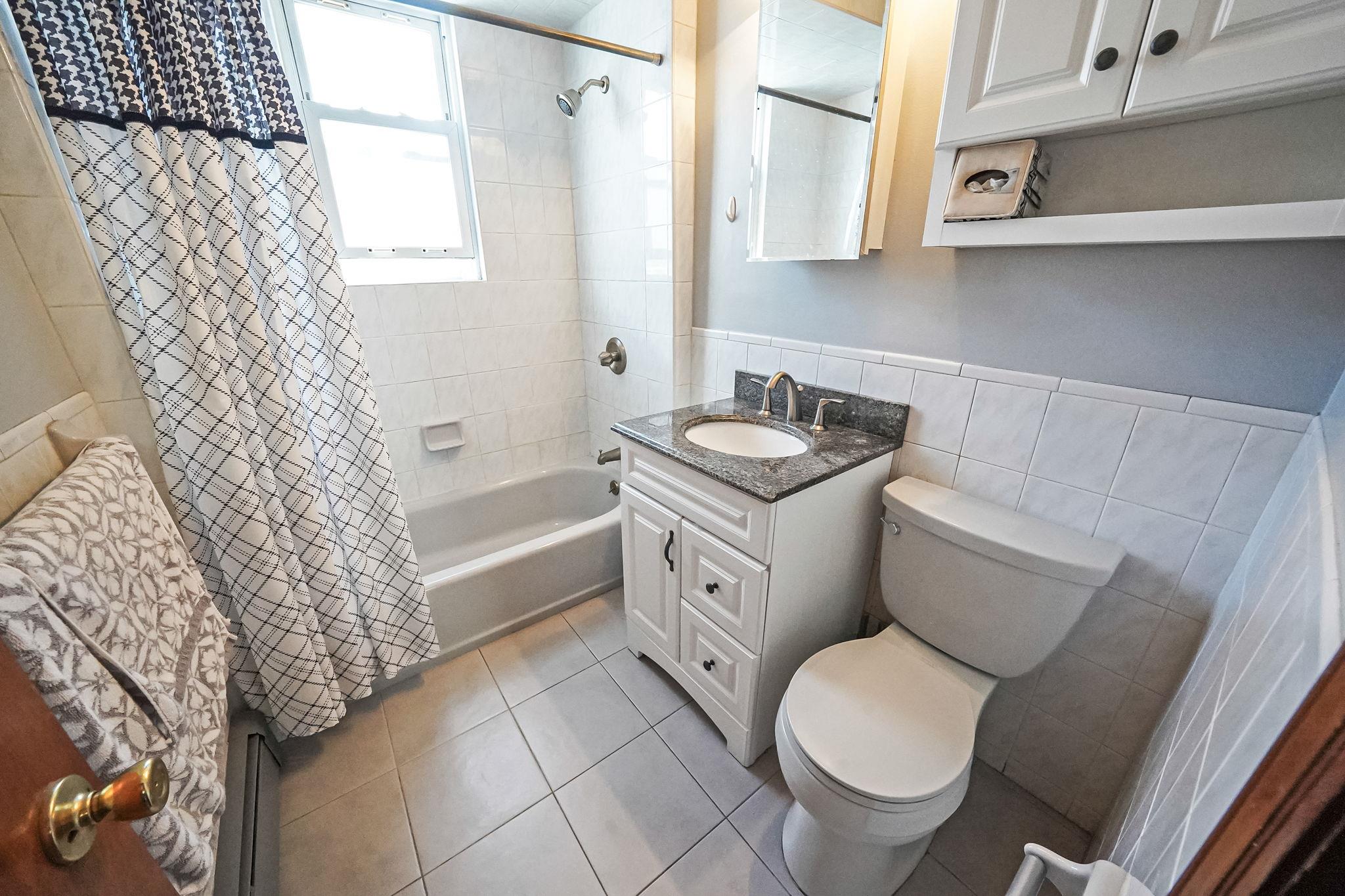 79-48 67th Road, Middle Village, New York image 23