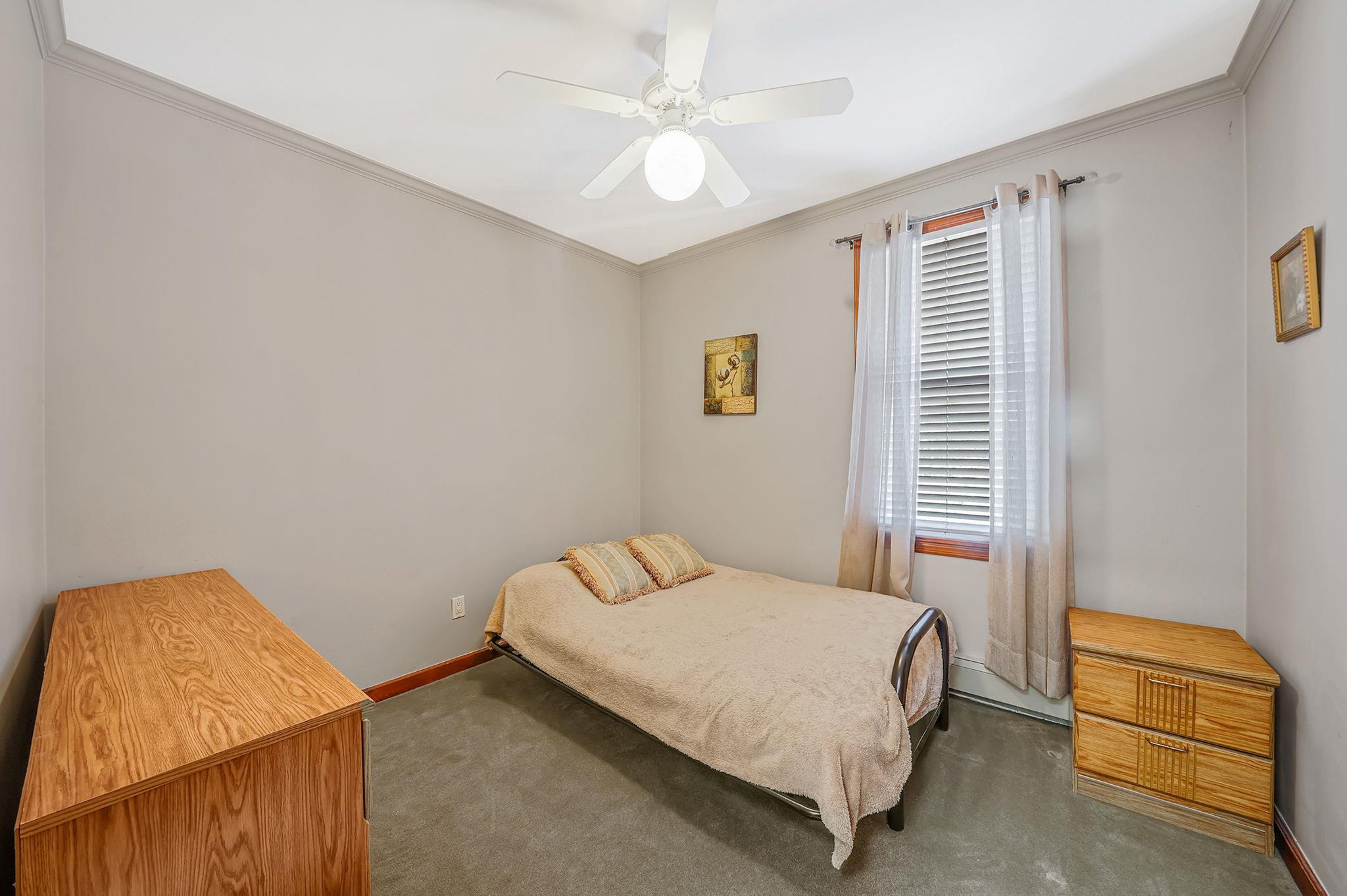 79-48 67th Road, Middle Village, New York image 22