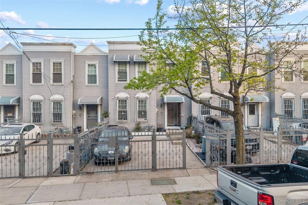 1904 DALY AVE APT A, BRONX, NY 10460 - Image 1316d54ccf2d34e7b9c3e236ca1db5a7/2605450094