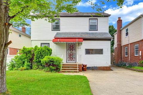 56-28 213th Street Bayside NY 11364