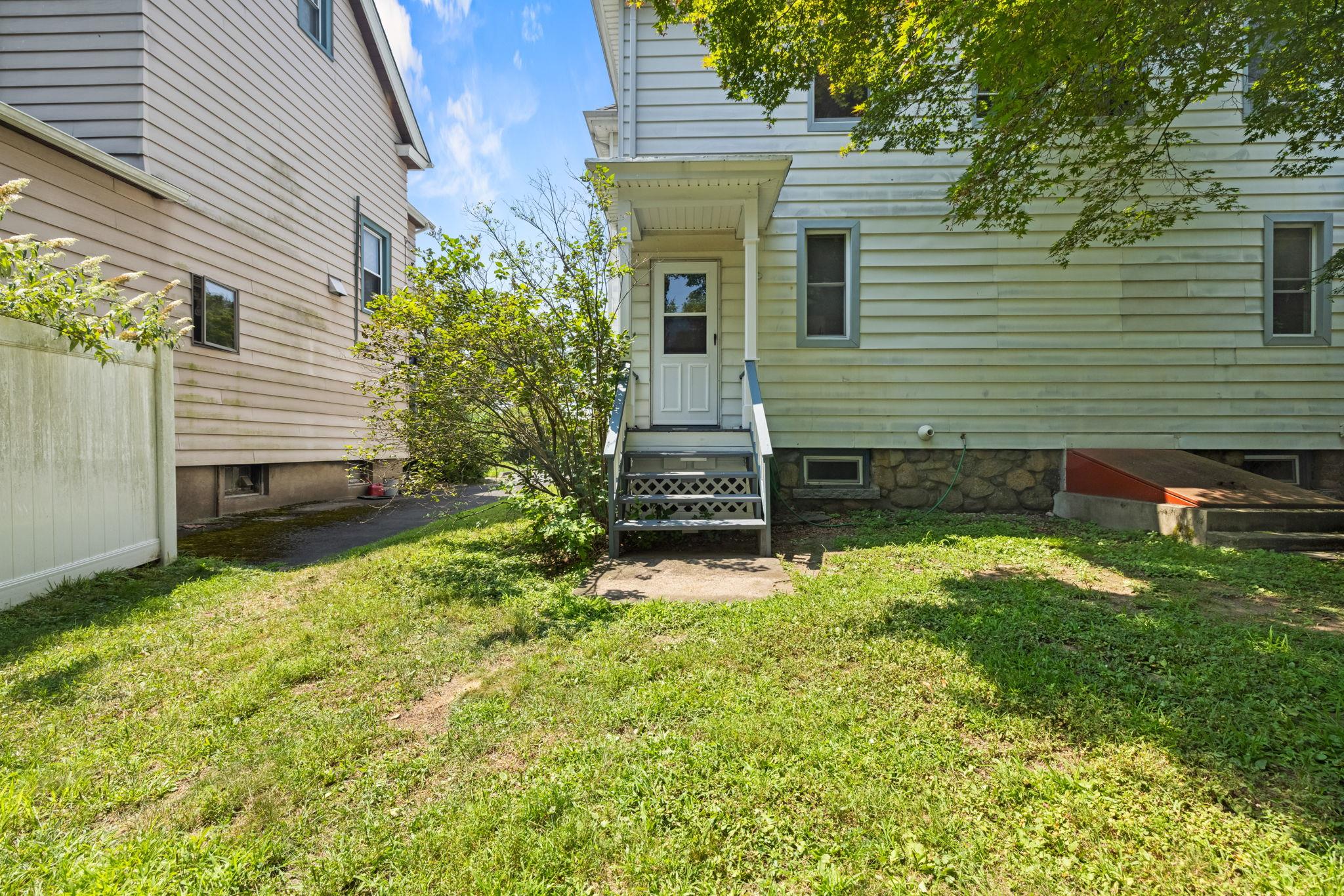 188 Orange Avenue B
