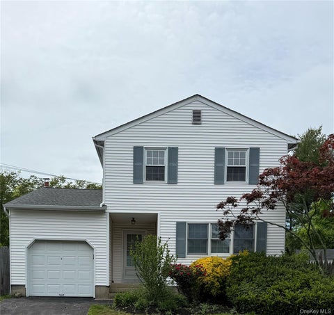 Homes For Sale - 22 Salisbury Drive<br/> East Northport, NY 11731