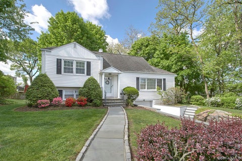 Homes For Sale - 1 Kirby Place<br/> West Harrison, NY 10604