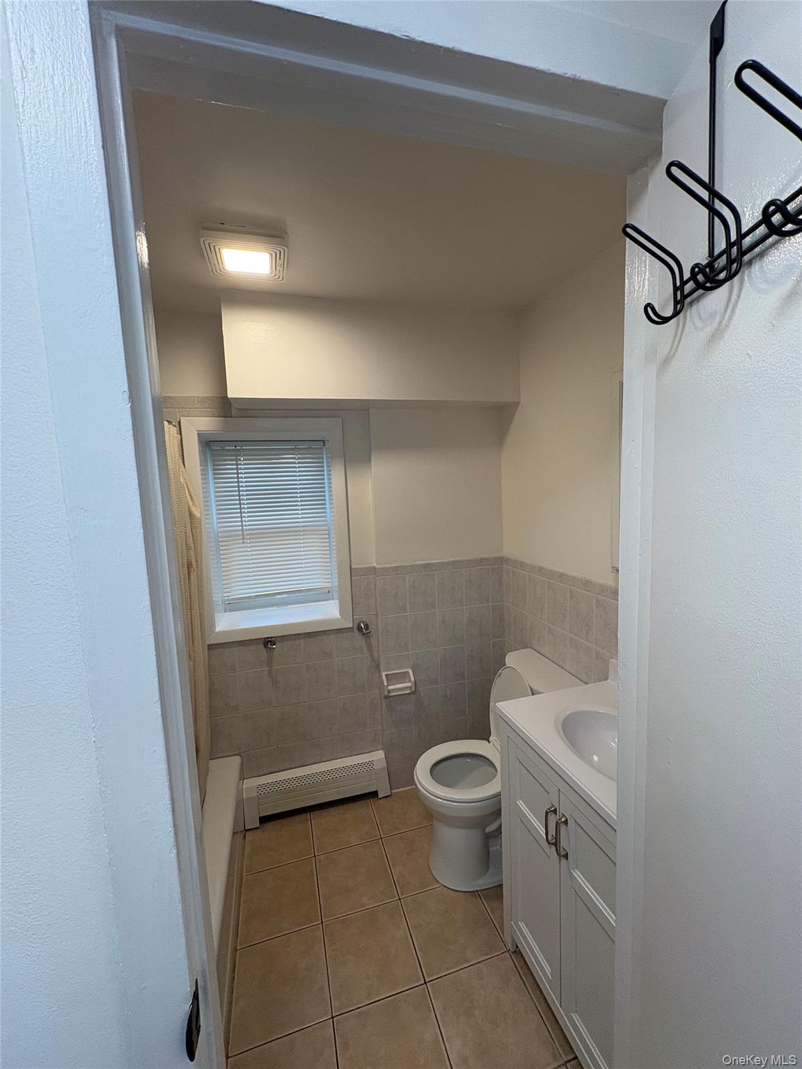 35 Washington Avenue North 1