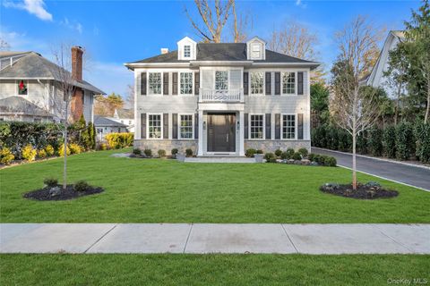 88 Plandome Court Manhasset NY 11030