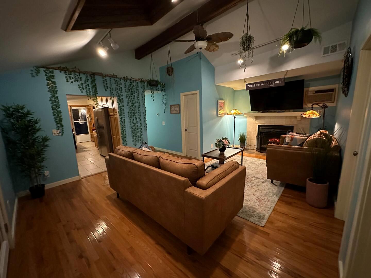32 Center Hill Road