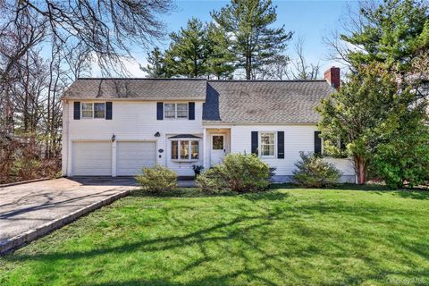 Photo of 18 Taylor Road, Elmsford, NY 10523 (MLS # 979852)