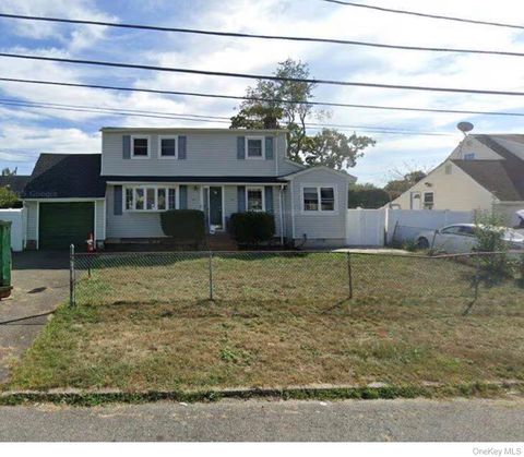 410 Elmore Street, Central Islip, NY 11722 - MLS#: 965671