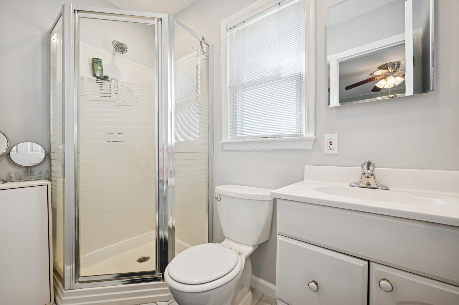 1334 Martin Drive, Wantagh, Florida image 20