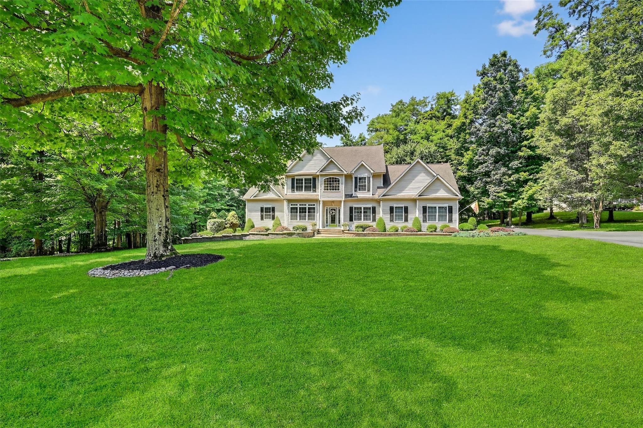11 Arrowhead Court