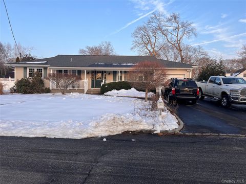 99 Brunswick Road Ronkonkoma NY 11779