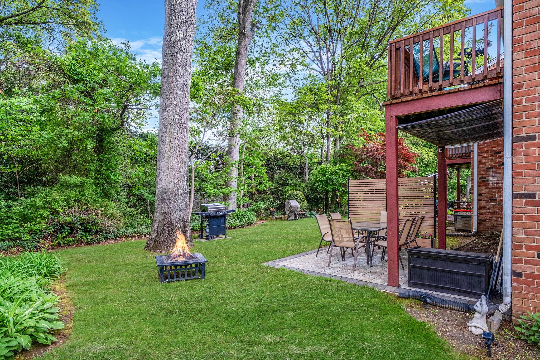 568 Village Drive Dr #568, Hauppauge, New York image 20