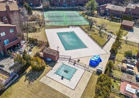 995 West Fingerboard Road Rd, Staten Island, New York image 23