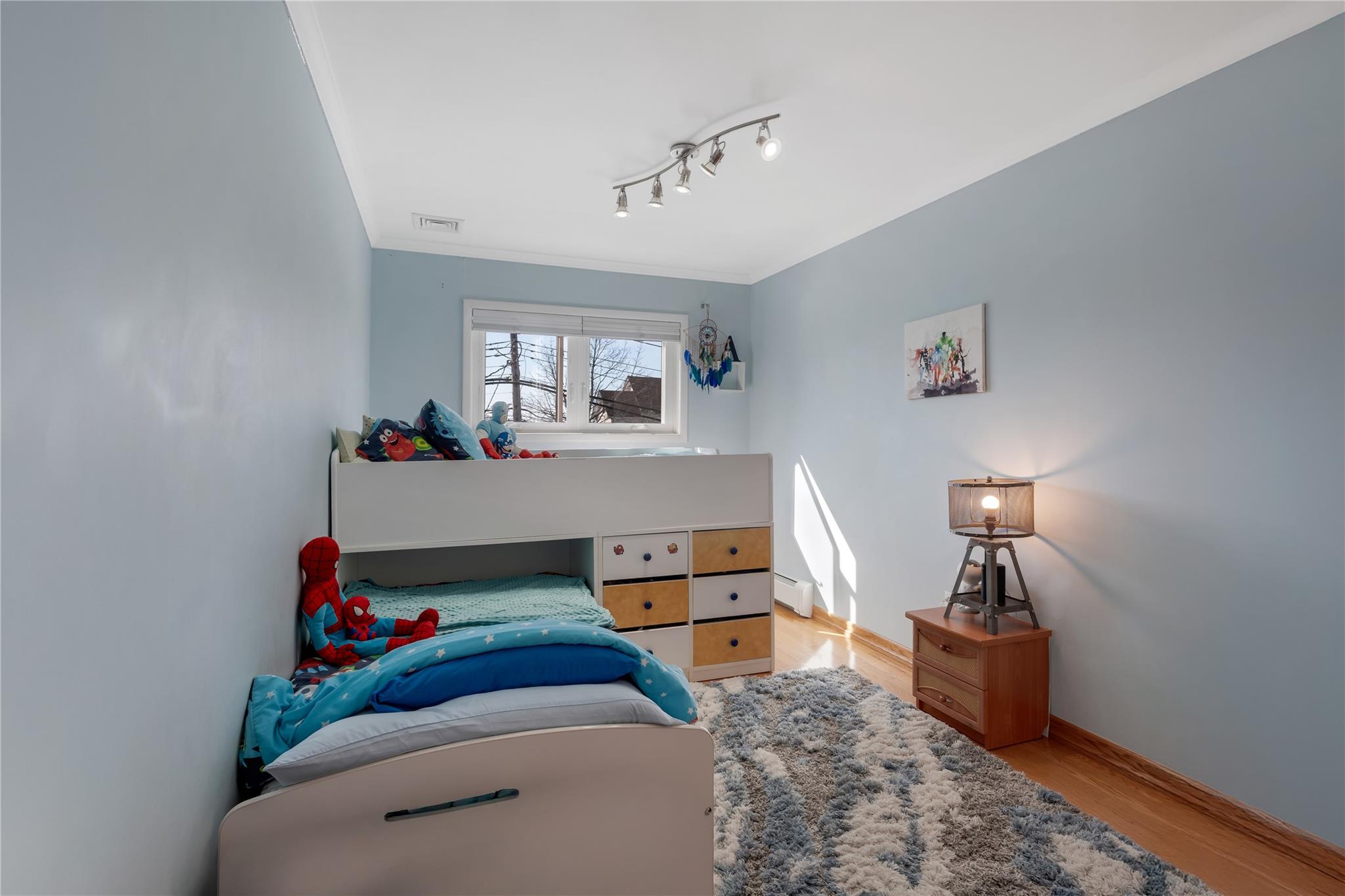 995 West Fingerboard Road Rd, Staten Island, New York image 11