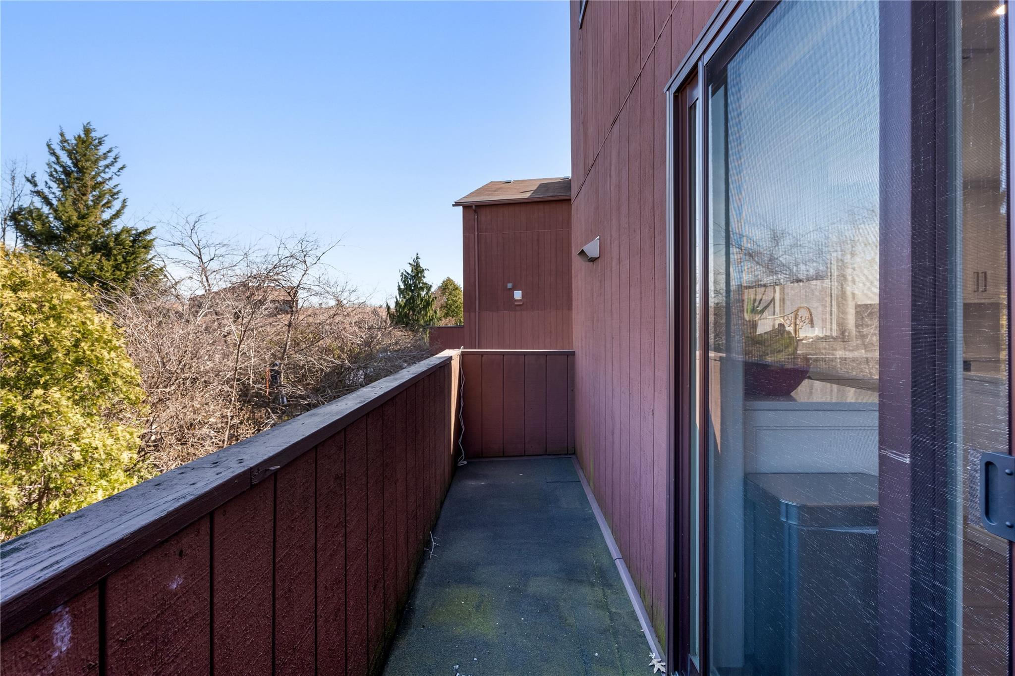 995 West Fingerboard Road Rd, Staten Island, New York image 18
