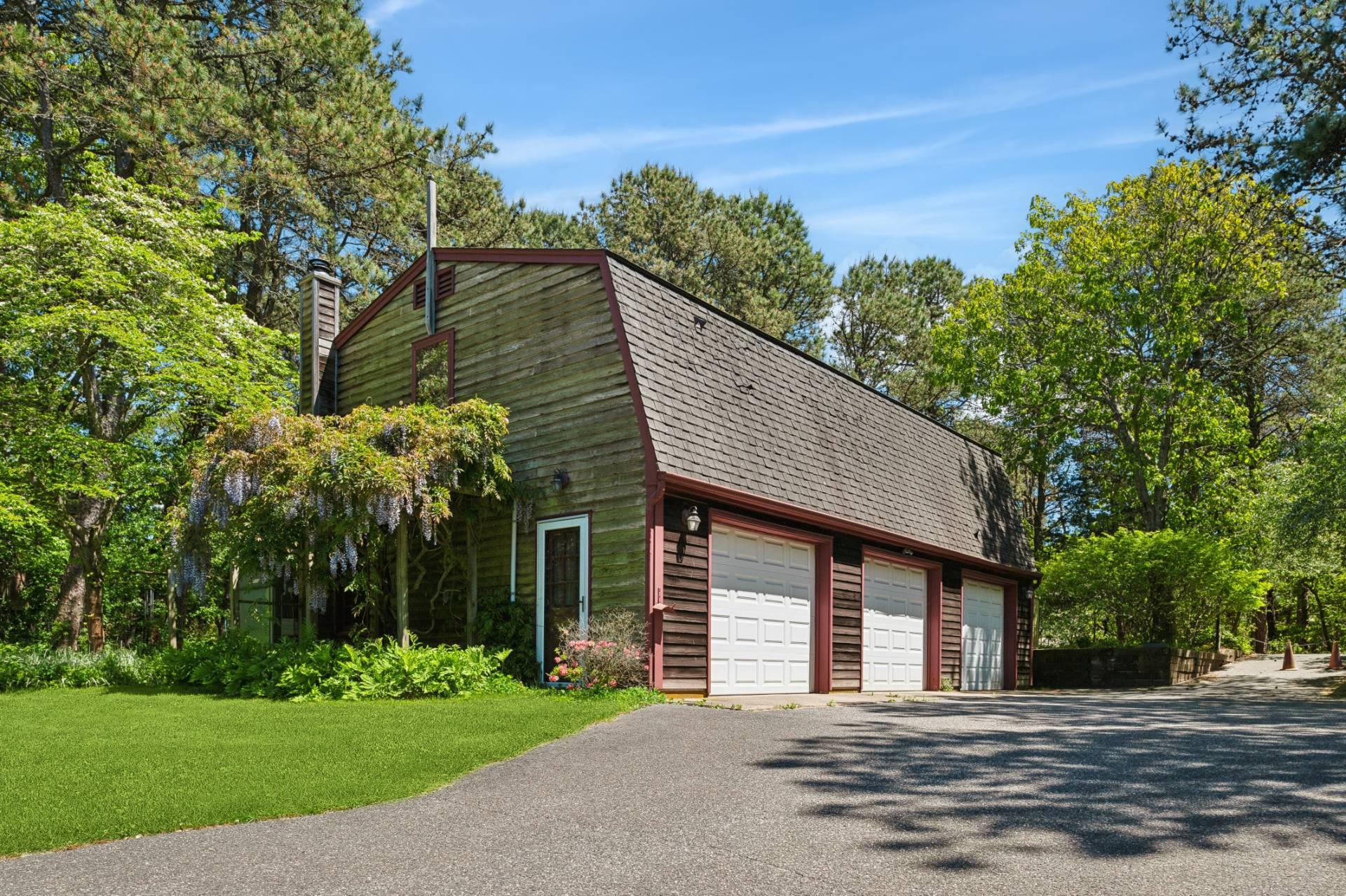160 Longview Road, Southampton, New York image 3