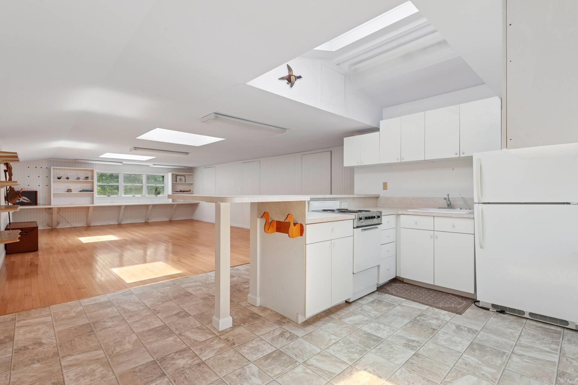160 Longview Road, Southampton, New York image 23