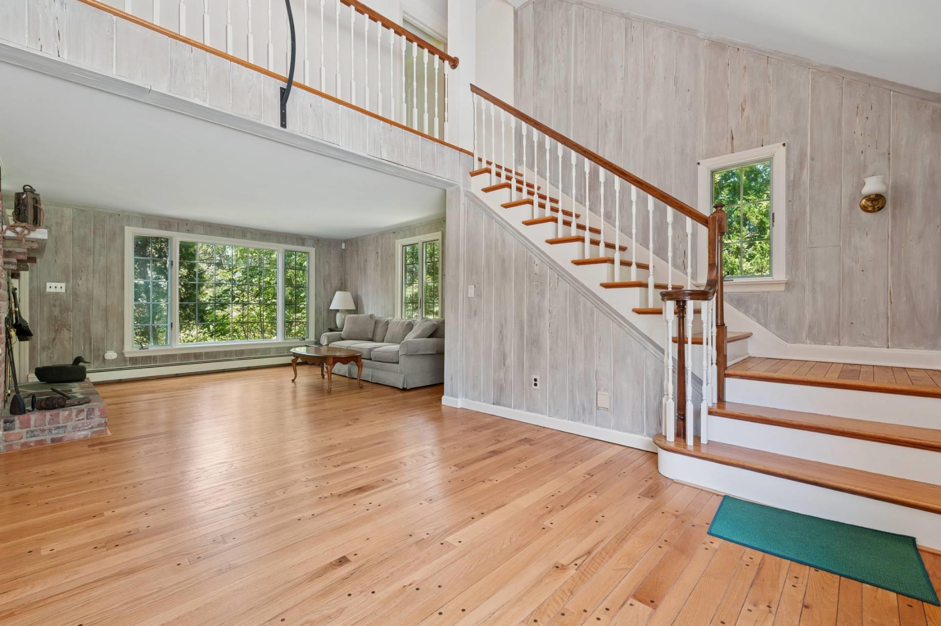 160 Longview Road, Southampton, New York image 6
