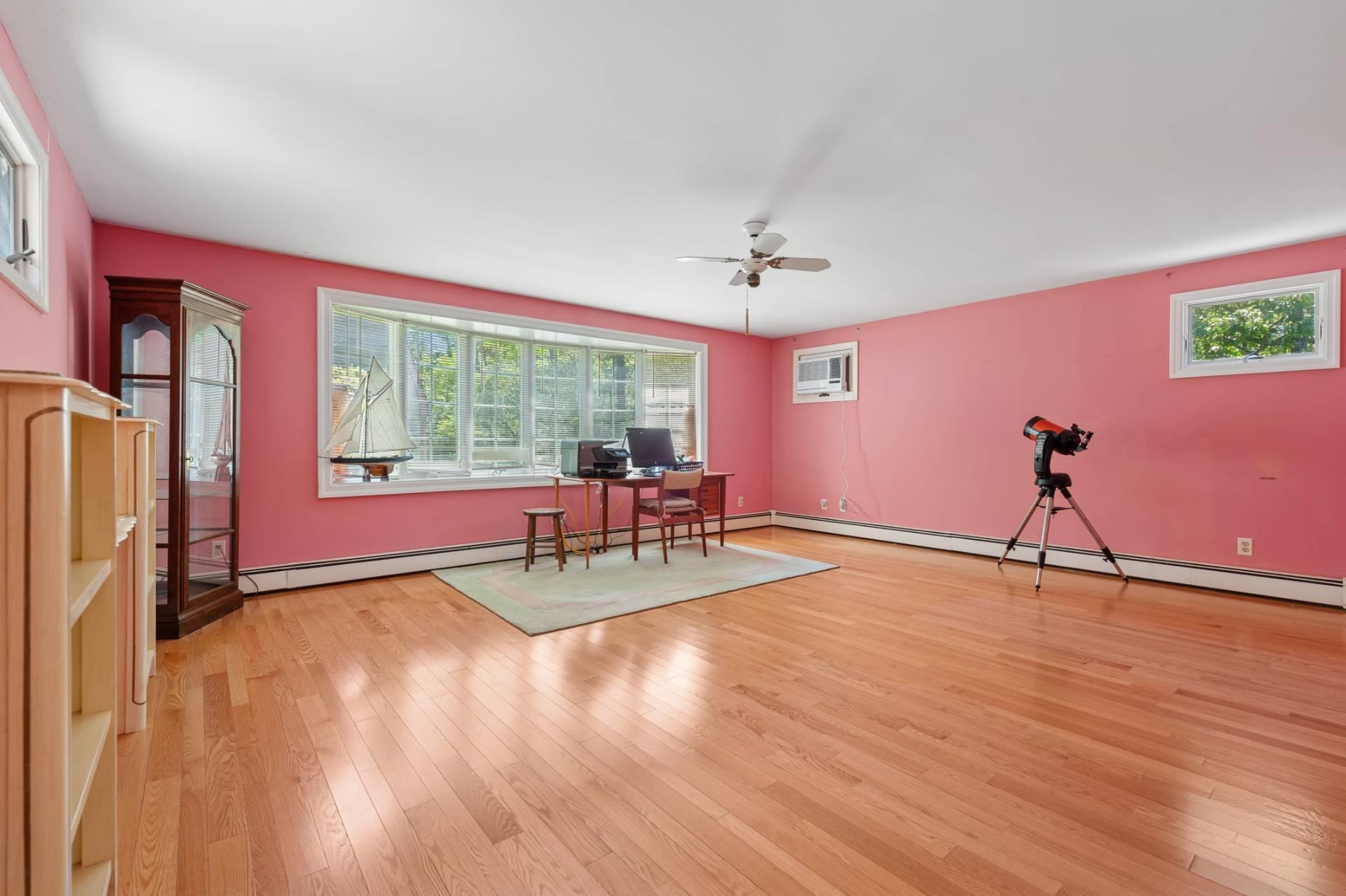 160 Longview Road, Southampton, New York image 9