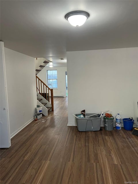 Multifamily For Rent - 142 W 175th Street #1<br/> Bronx County, Bronx, NY 10453