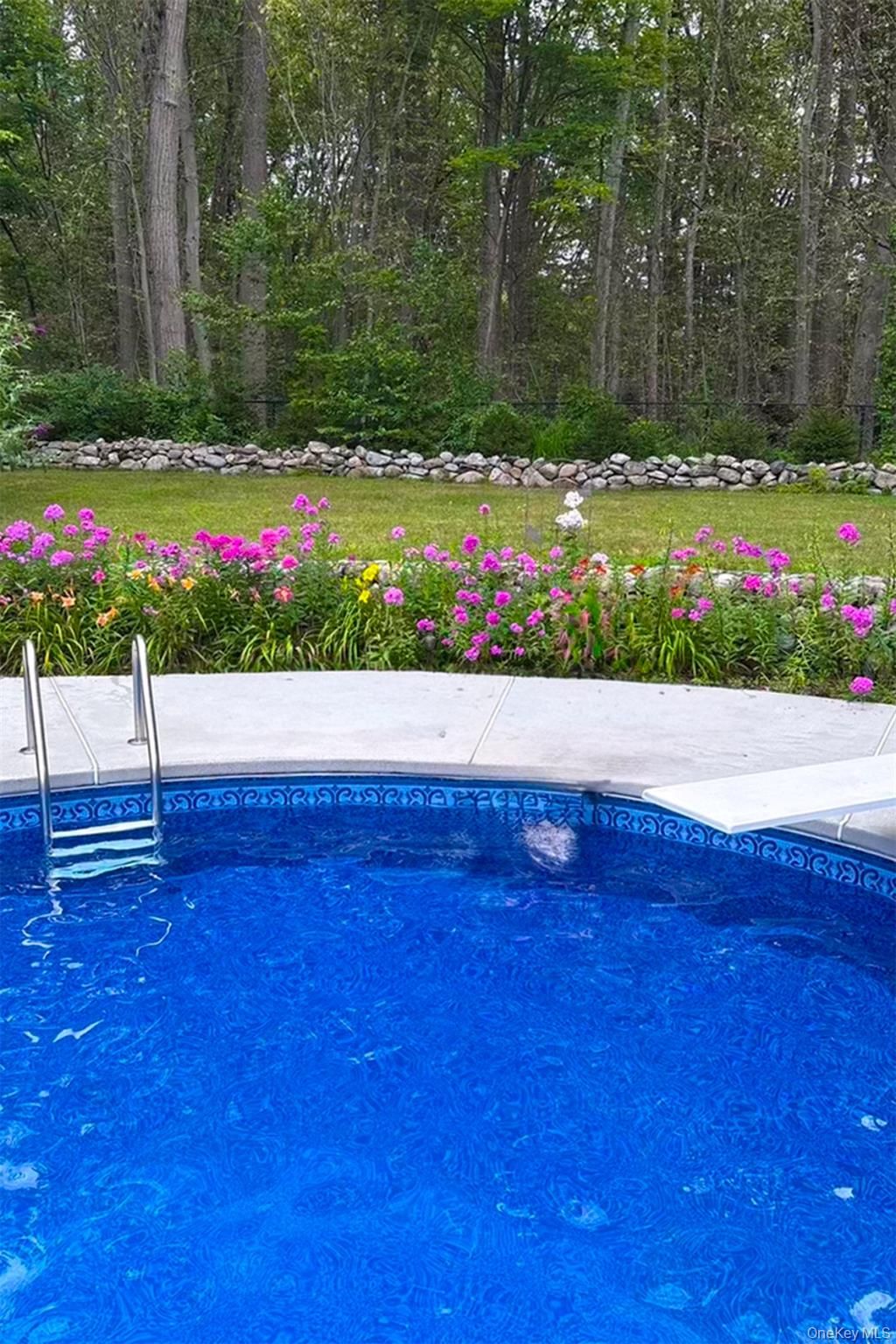 Photo of 29 Marget Ann Lane, Suffern, NY 10901 (MLS # 960560)