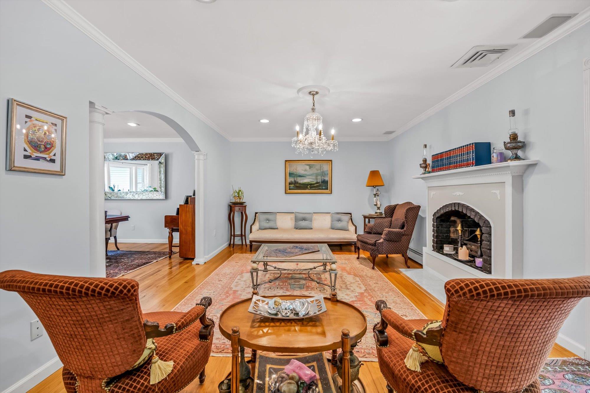 15 Edgewood Place