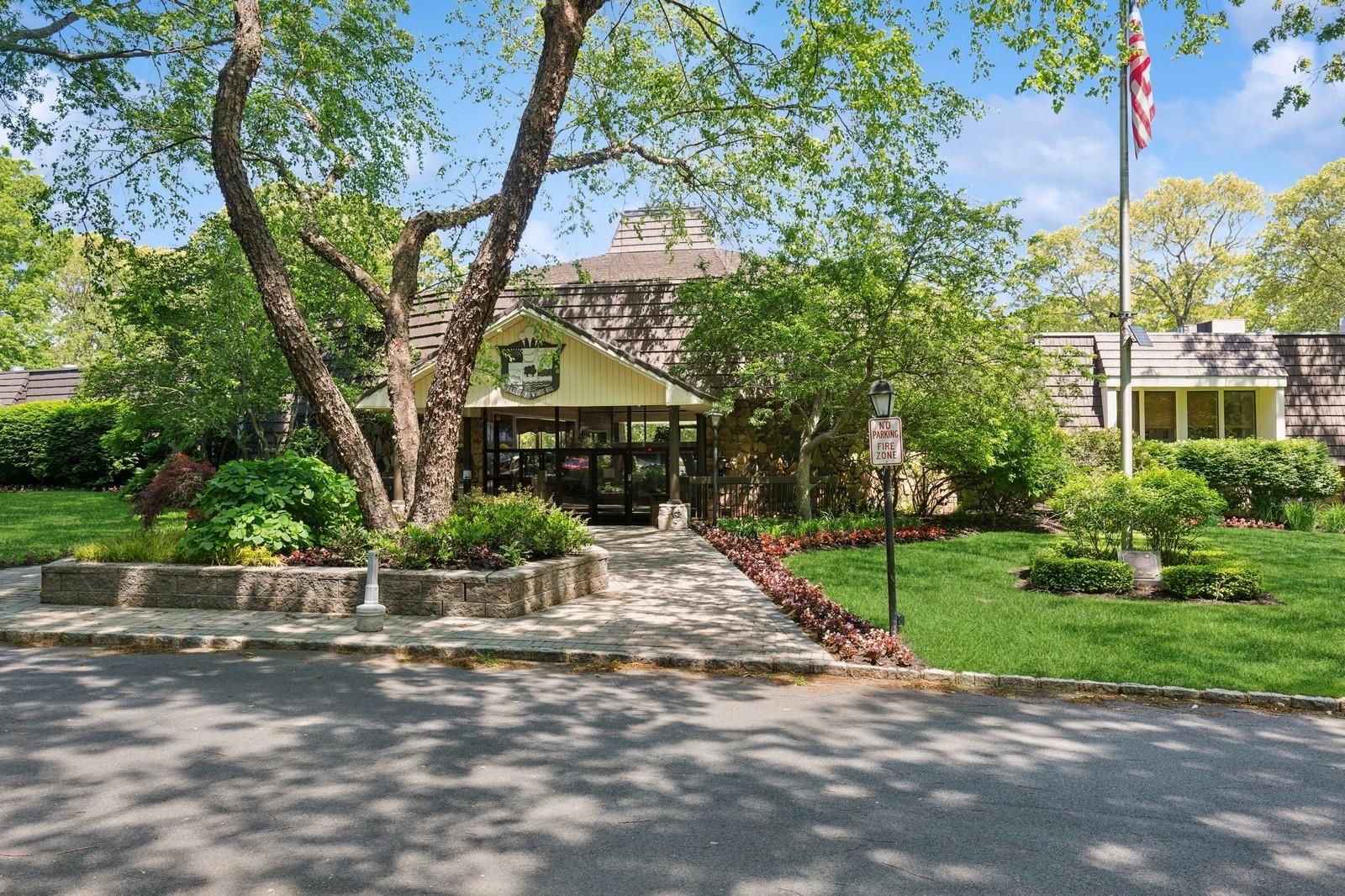 49 Birchwood Road, Coram, New York image 26