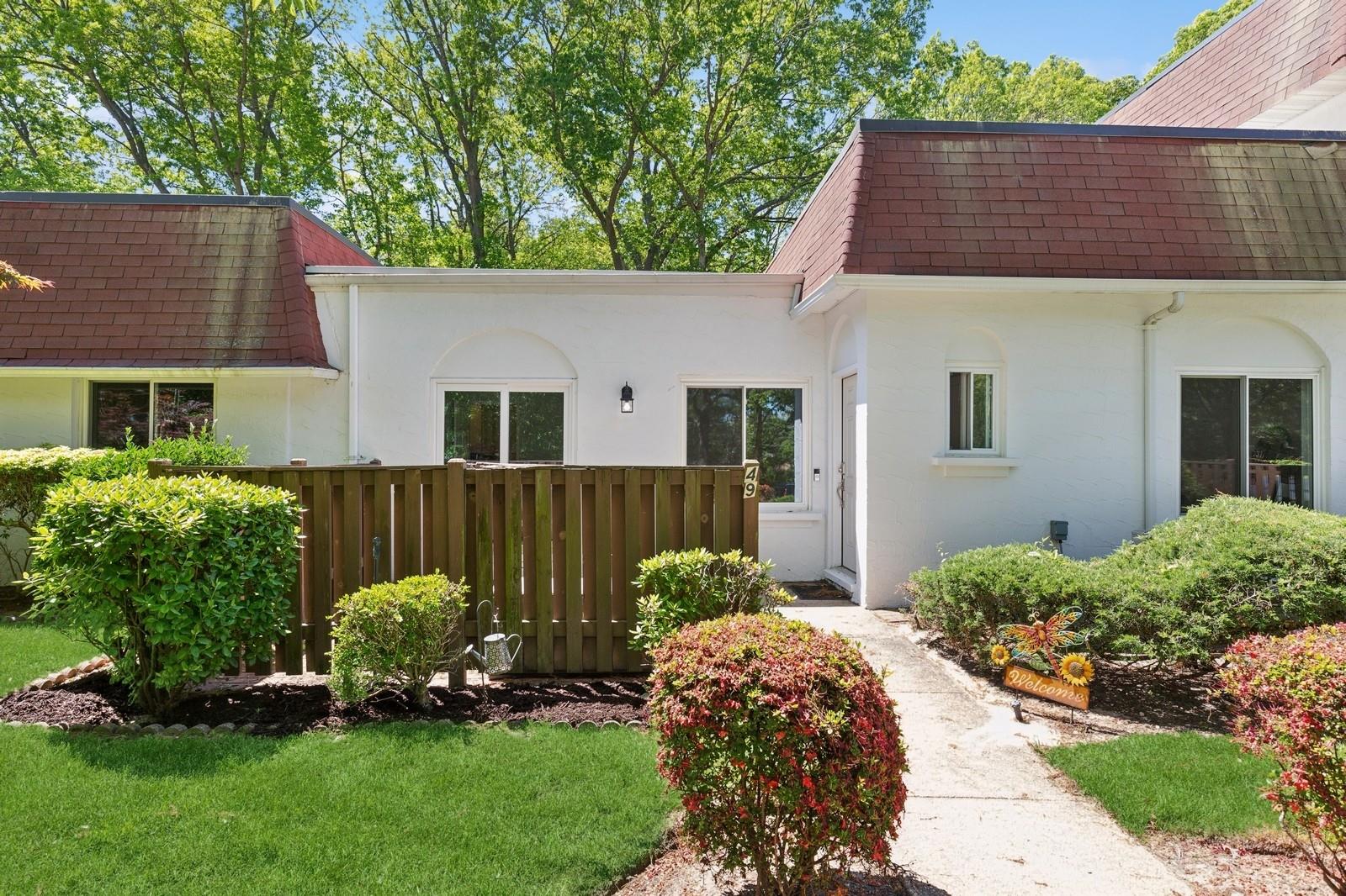 49 Birchwood Road, Coram, New York image 18