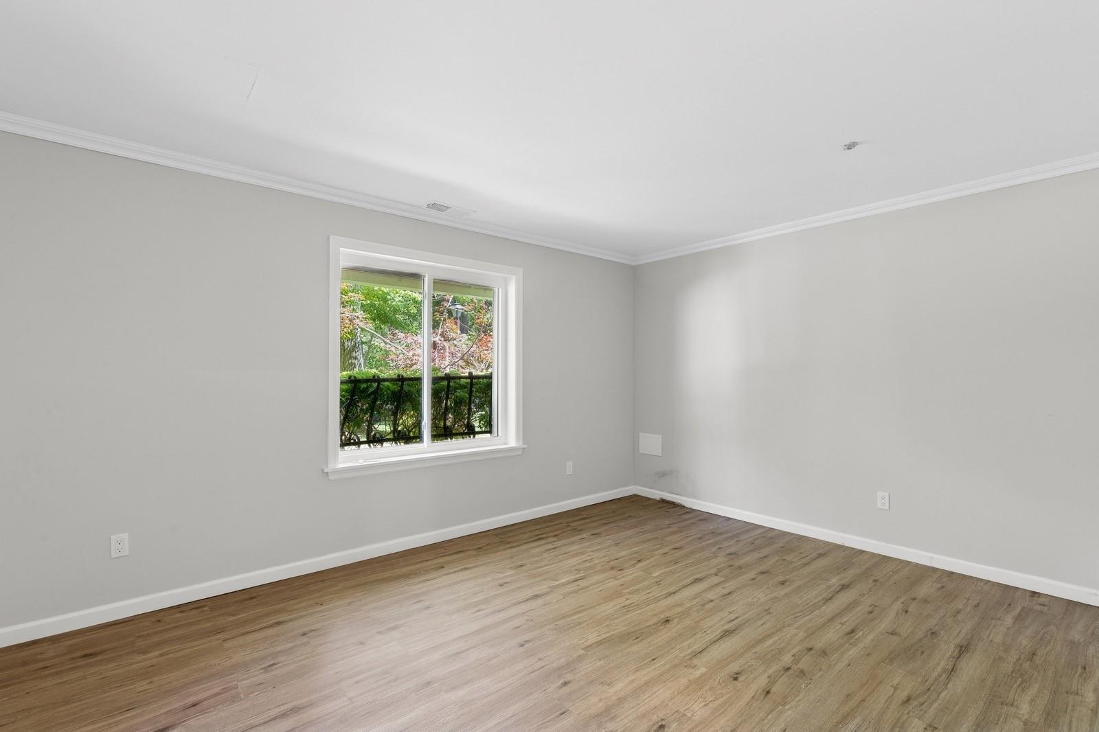 49 Birchwood Road, Coram, New York image 10