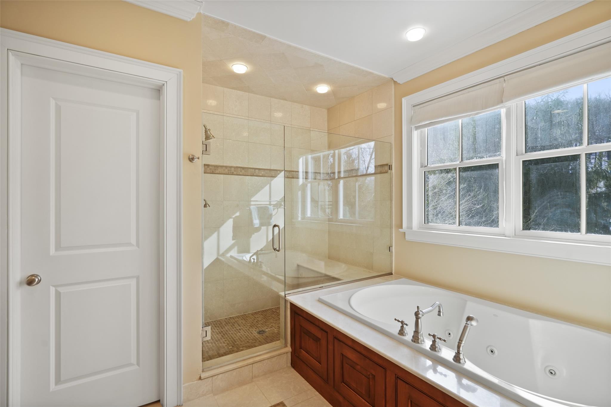 7 Emerald Woods, Tarrytown, New York image 16