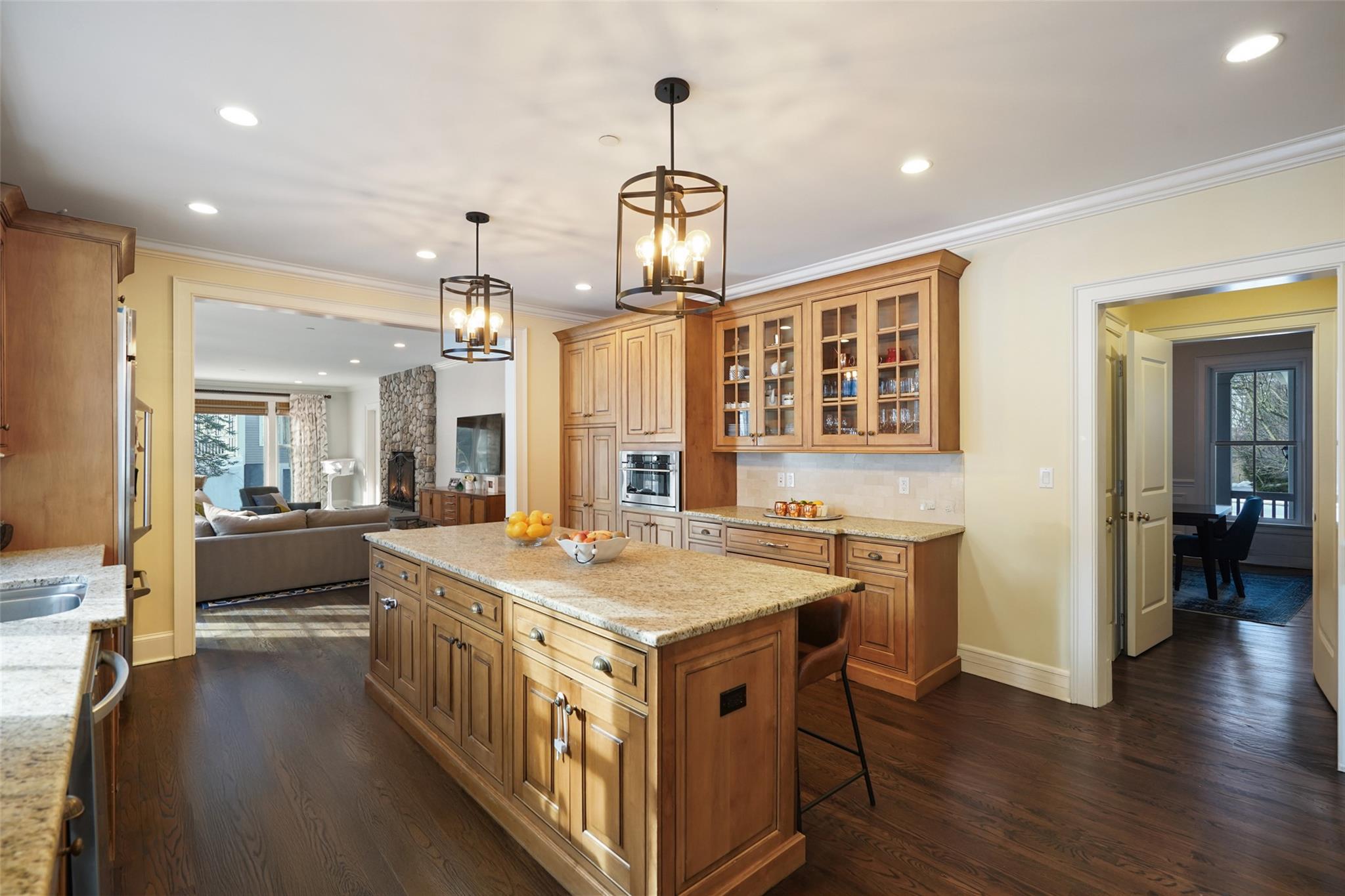 7 Emerald Woods, Tarrytown, New York image 4