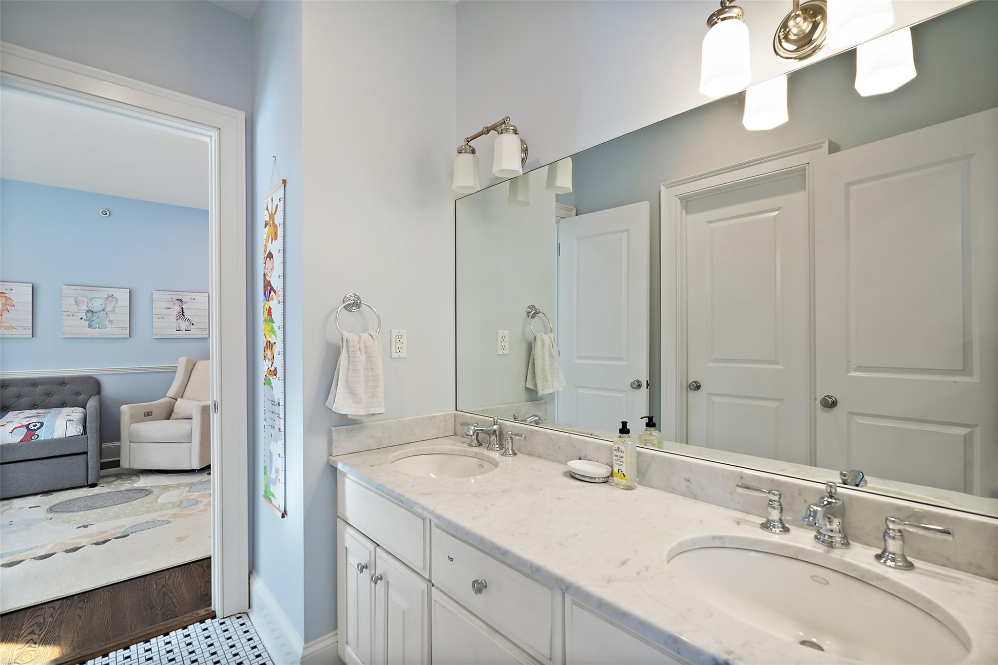 7 Emerald Woods, Tarrytown, New York image 22