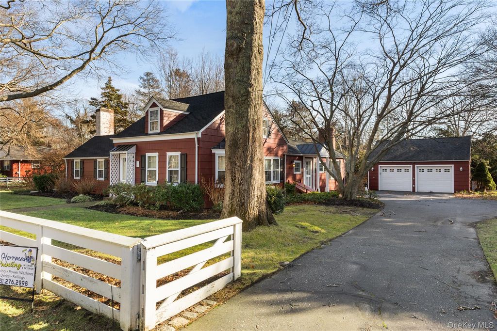 Photo of 3500 Pine Neck Road, Southold, NY 11971 (MLS # 951805)