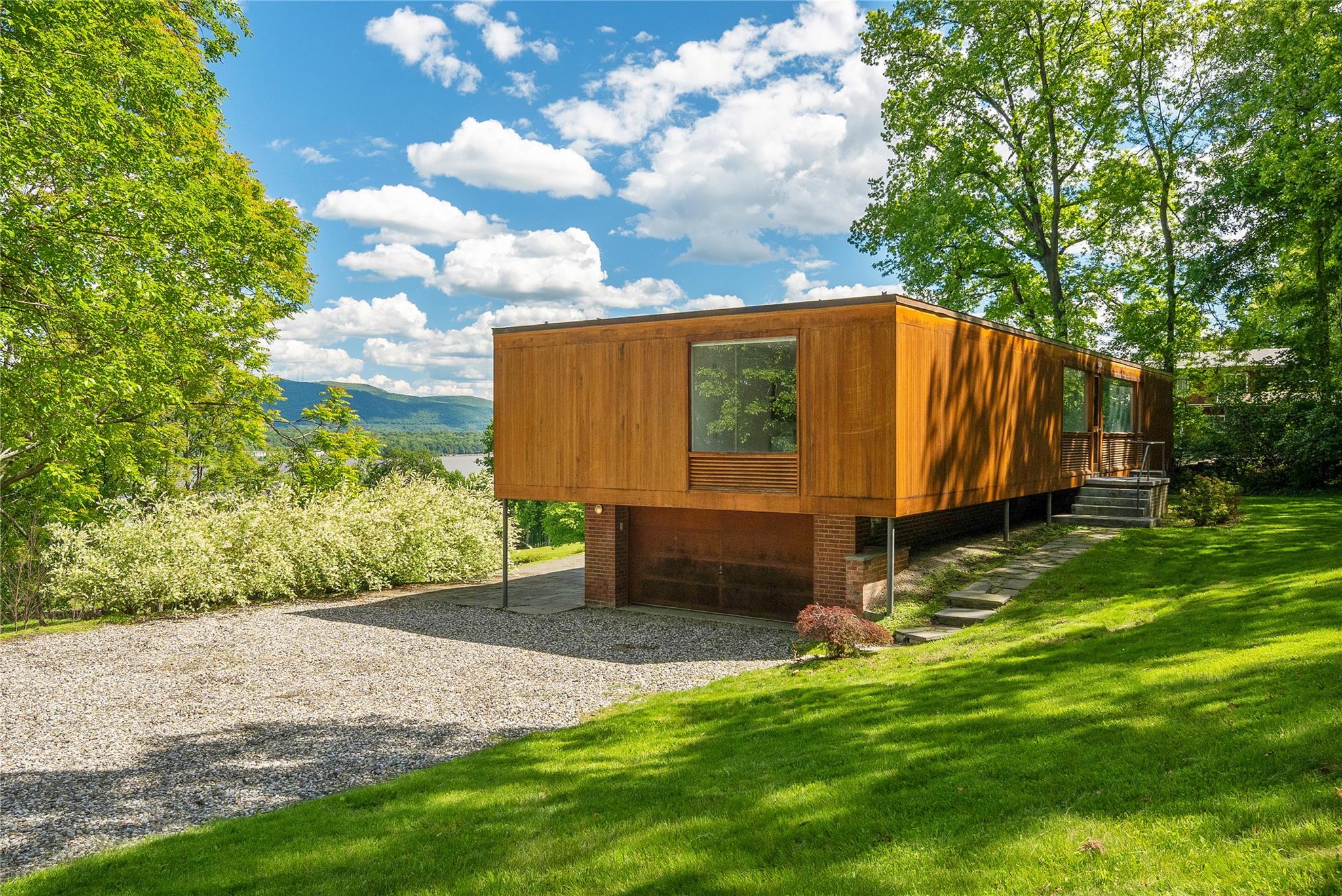 624 River Road, Newburgh, New York image 3