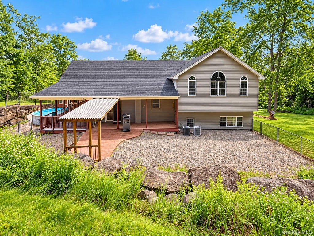 Photo of 478 High Rock Road, West Coxsackie, NY 12124 (MLS # 1061669)