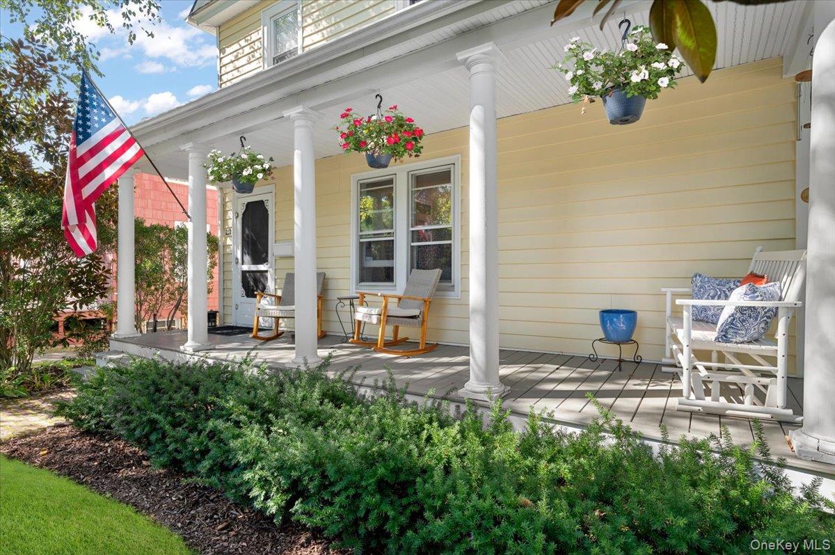 18 S Washington Street