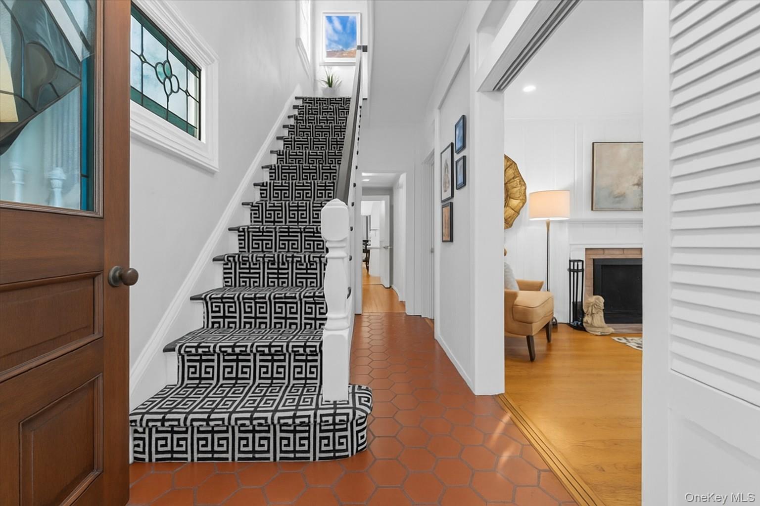 Port Washington, New York 11050, United States, 3 Bedrooms Bedrooms, ,2 BathroomsBathrooms,Residential,Coming Soon,223595