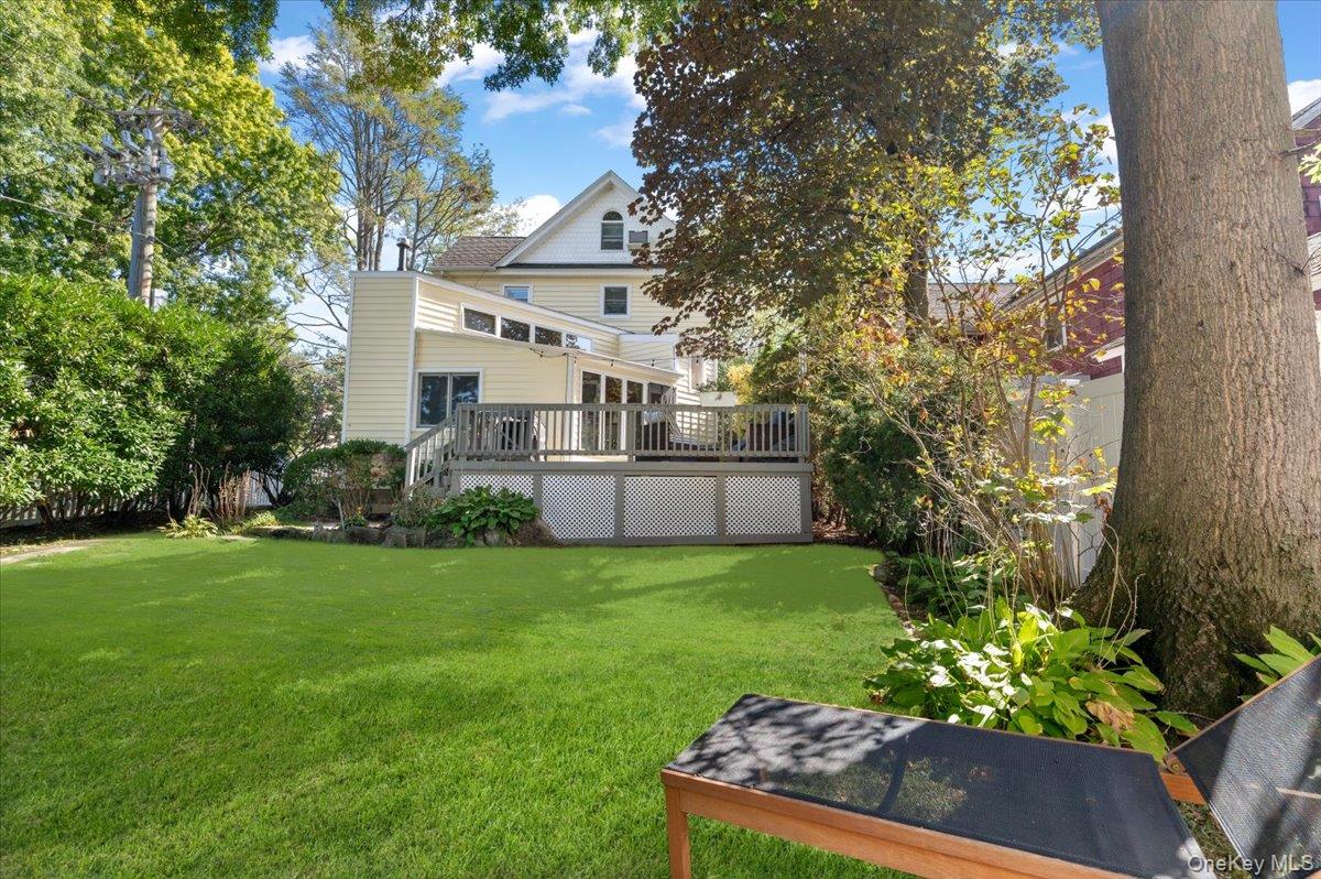 Port Washington, New York 11050, United States, 3 Bedrooms Bedrooms, ,2 BathroomsBathrooms,Residential,Coming Soon,223595