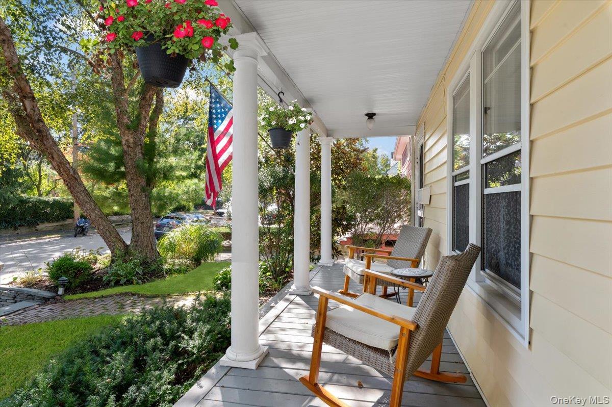 18 S Washington Street