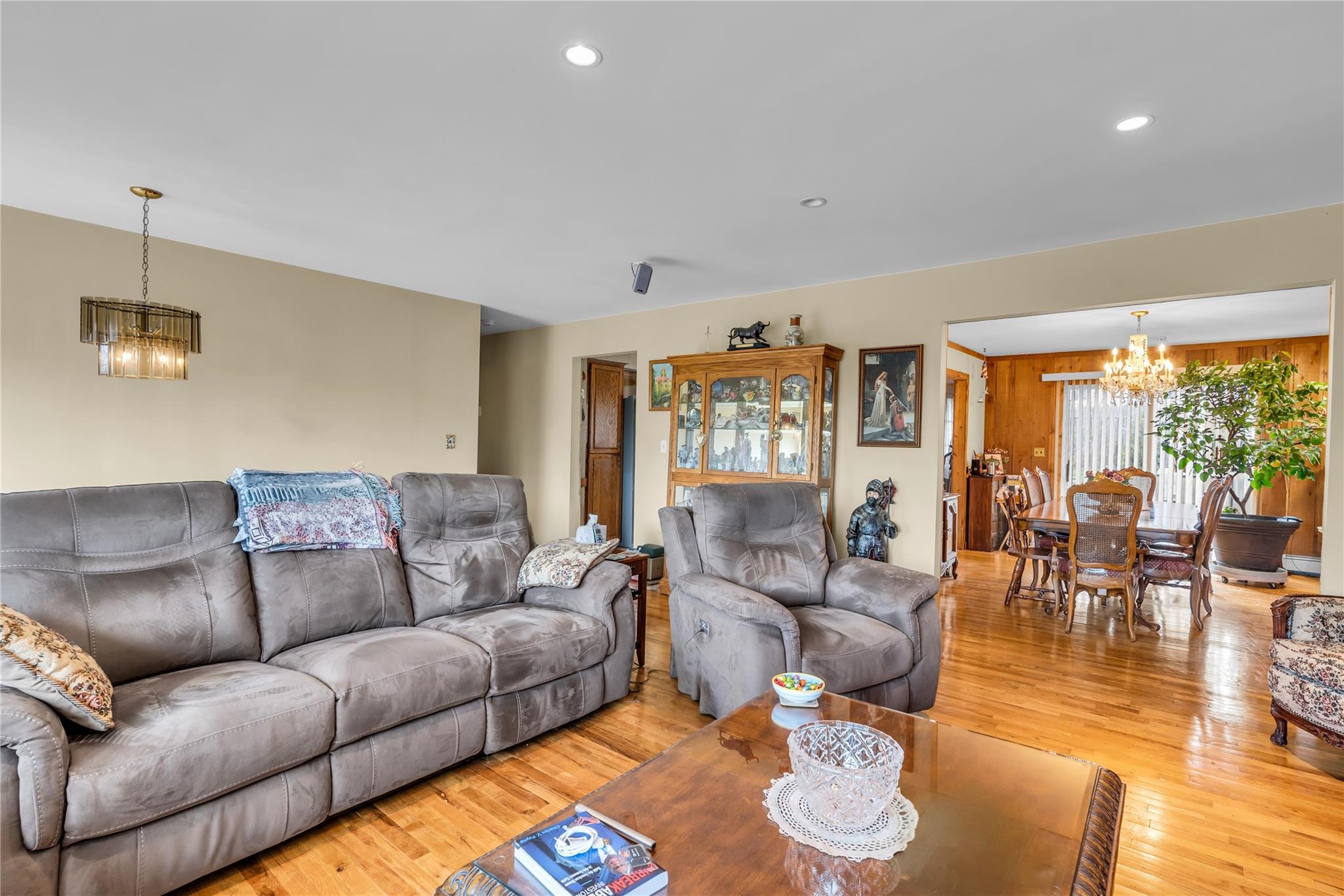 1593 Midland Avenue, Bronxville, New York image 2