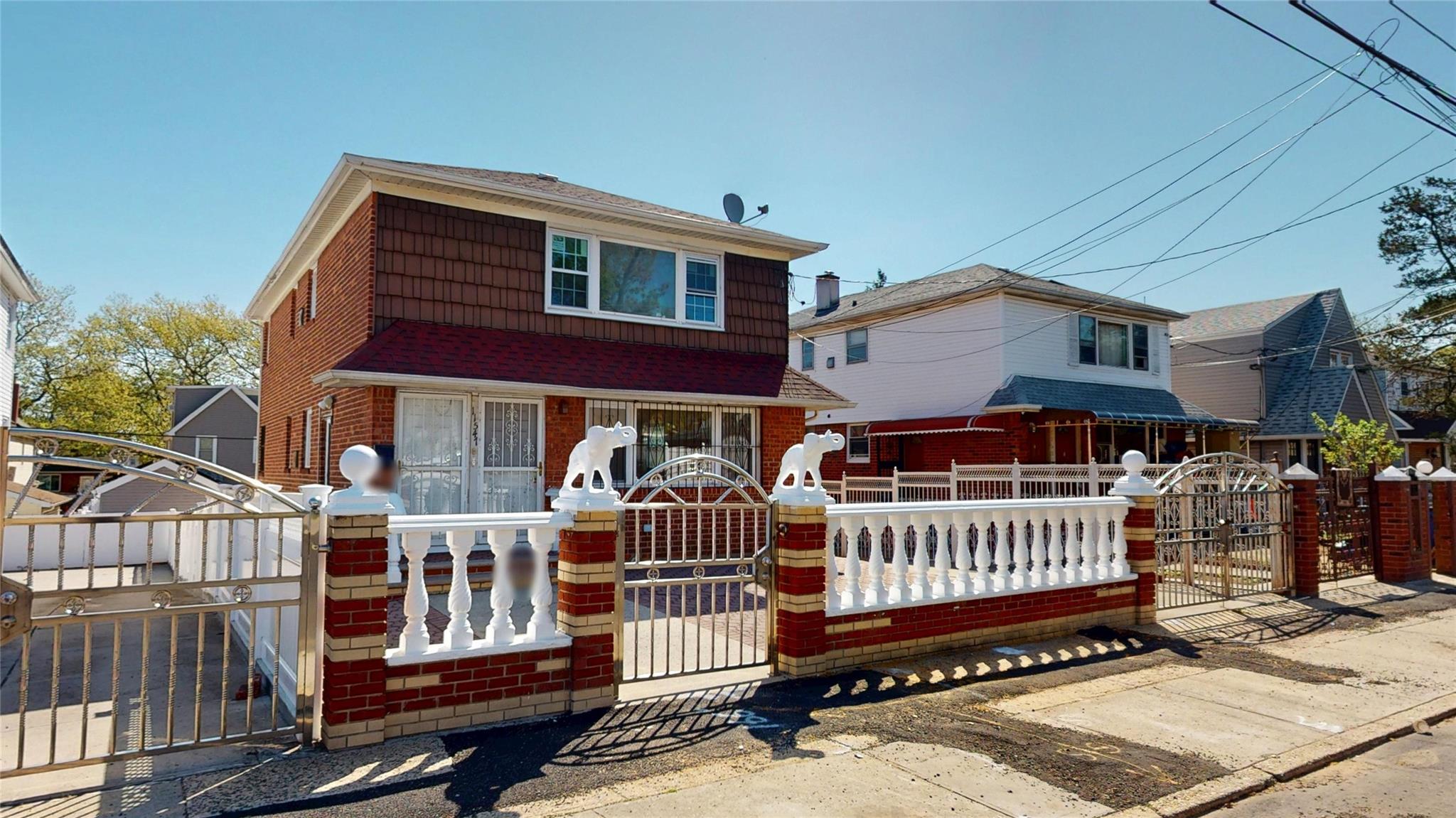 144 Th Street, Jamaica, Queens, NY - 6 Bedrooms  
2 Bathrooms - 