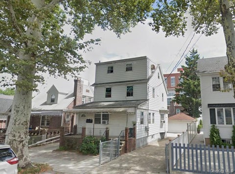 Multifamily For Rent - 5633 138th Street #2<br/> Queens County, Flushing, NY 11355