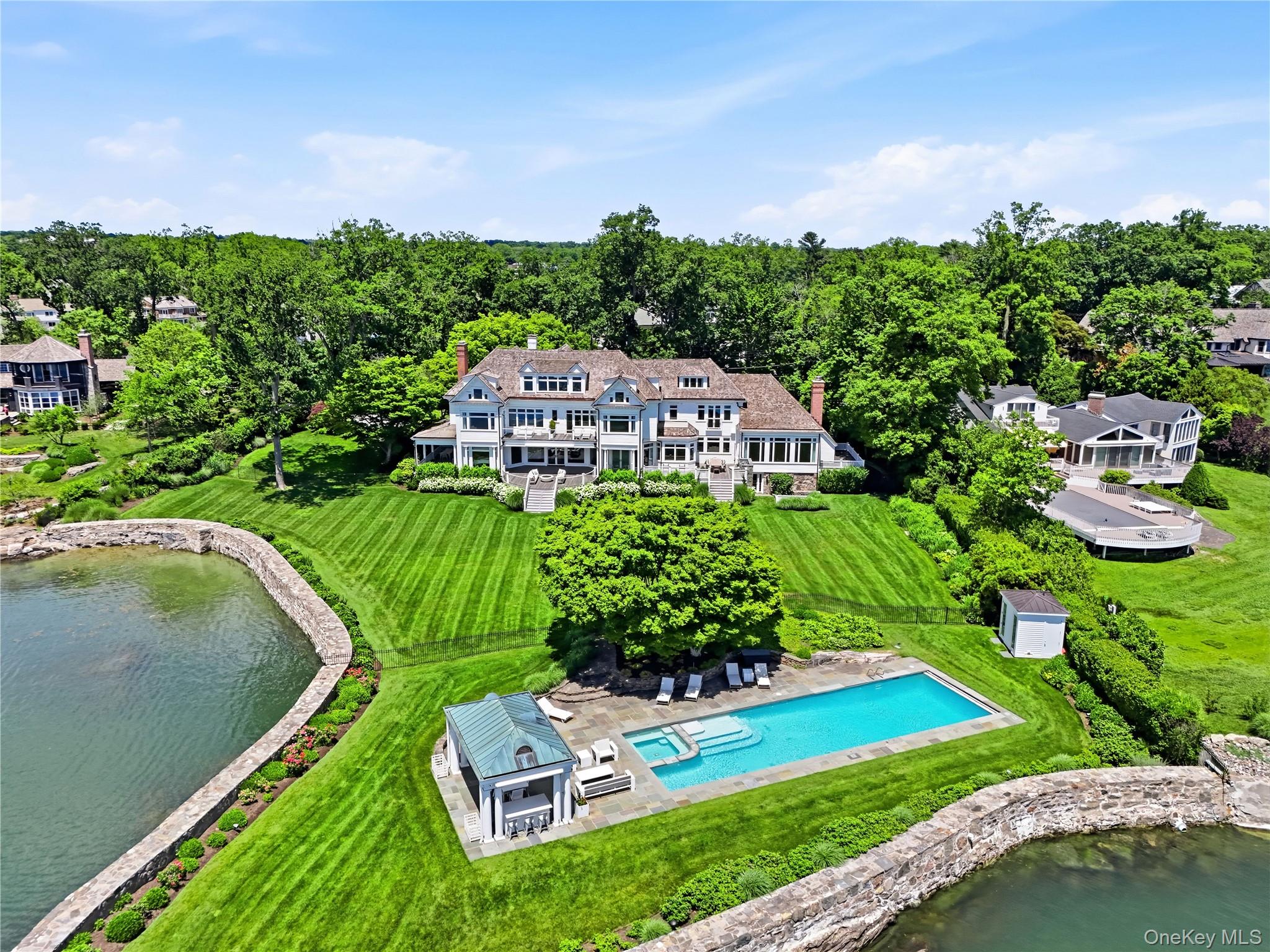 217 Hommocks Road