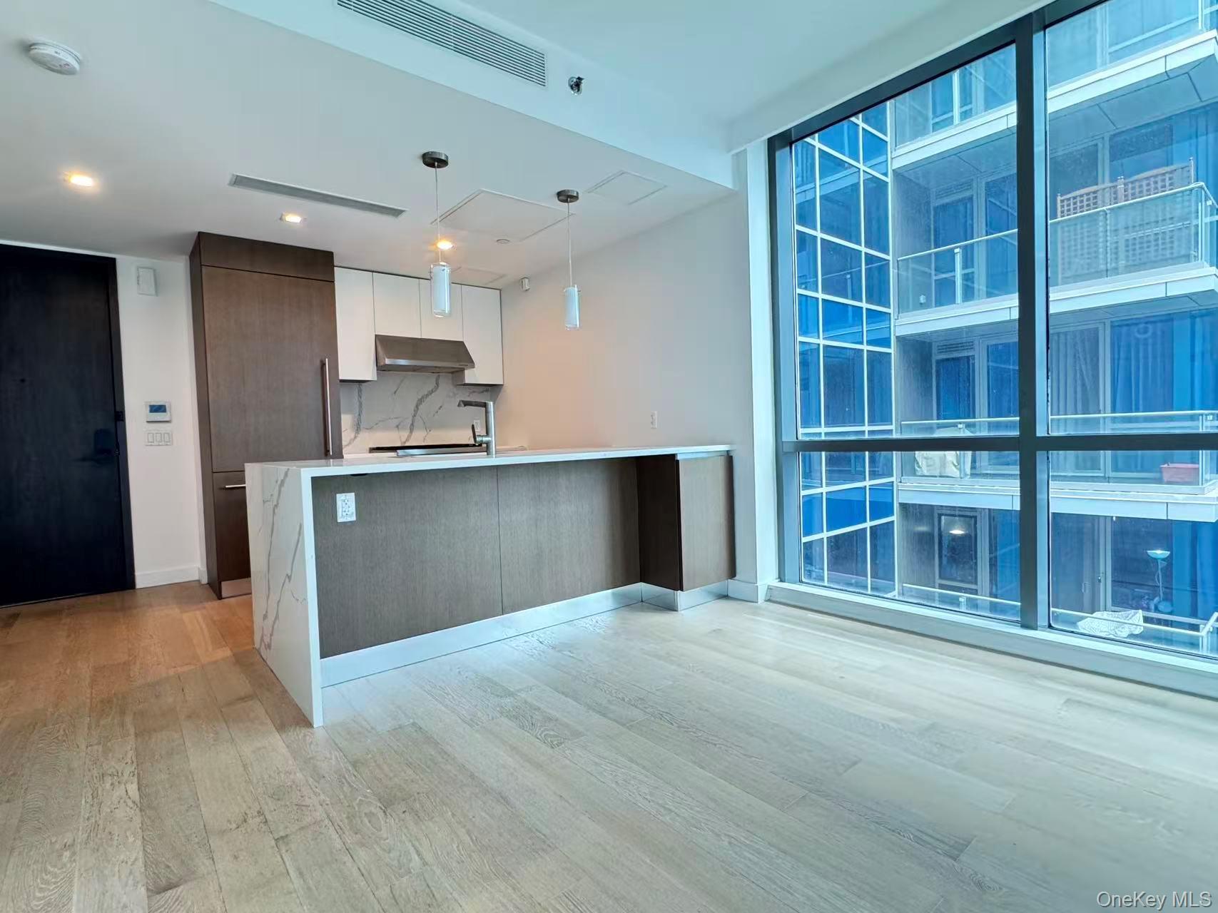 13437 35th Avenue 11K