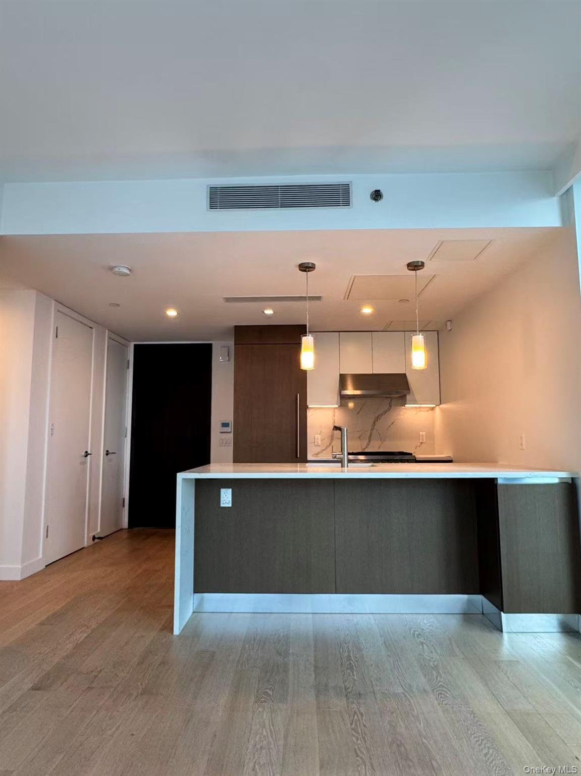 13437 35th Avenue 11K