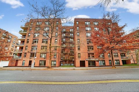 6495 Broadway 5R Bronx NY 10471