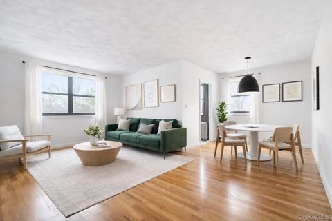 Homes For Sale - 158-22 16th Avenue #6-64<br/> Whitestone, NY 11357