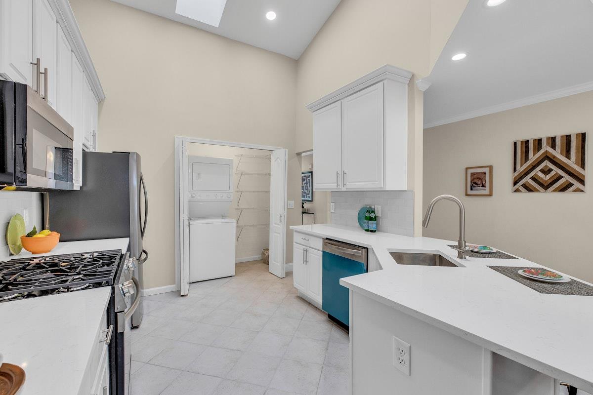 1504 Nicole Drive #1504, Port Jefferson Station, New York image 14