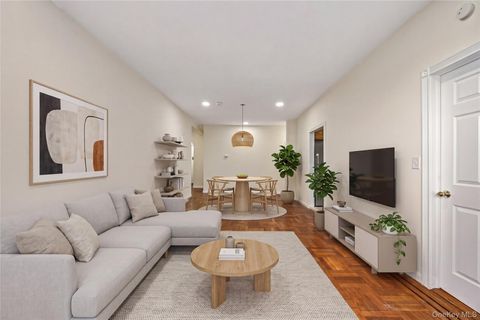 Homes For Sale - 766 Brady Avenue #538<br/> Bronx, NY 10462